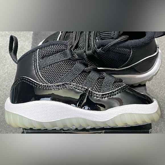 SOLD SOLD SOLD SOLD SOLD 2020 Nike Air Jordan 11 XI Retro Jubilee Black Silver - Picture 6 of 12